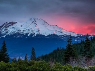 A tribute to Mount Shasta